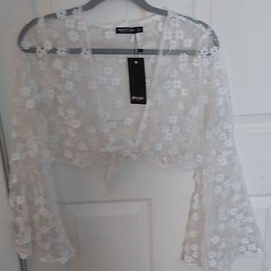 Brand new"Nasty Gal" cropped lace shirt size small